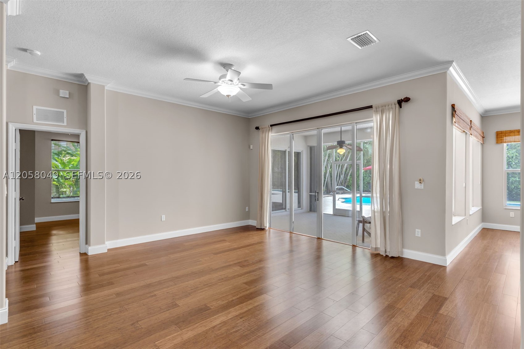 3140 Fairways Dr, Homestead FL 33035