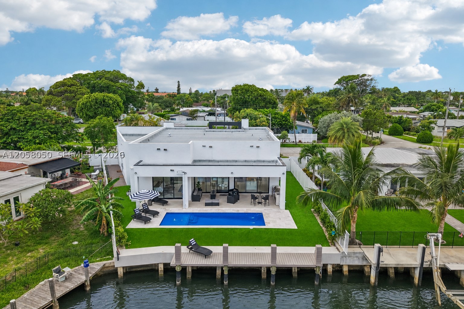 1304 SE 10th Ter, Deerfield Beach FL 33441