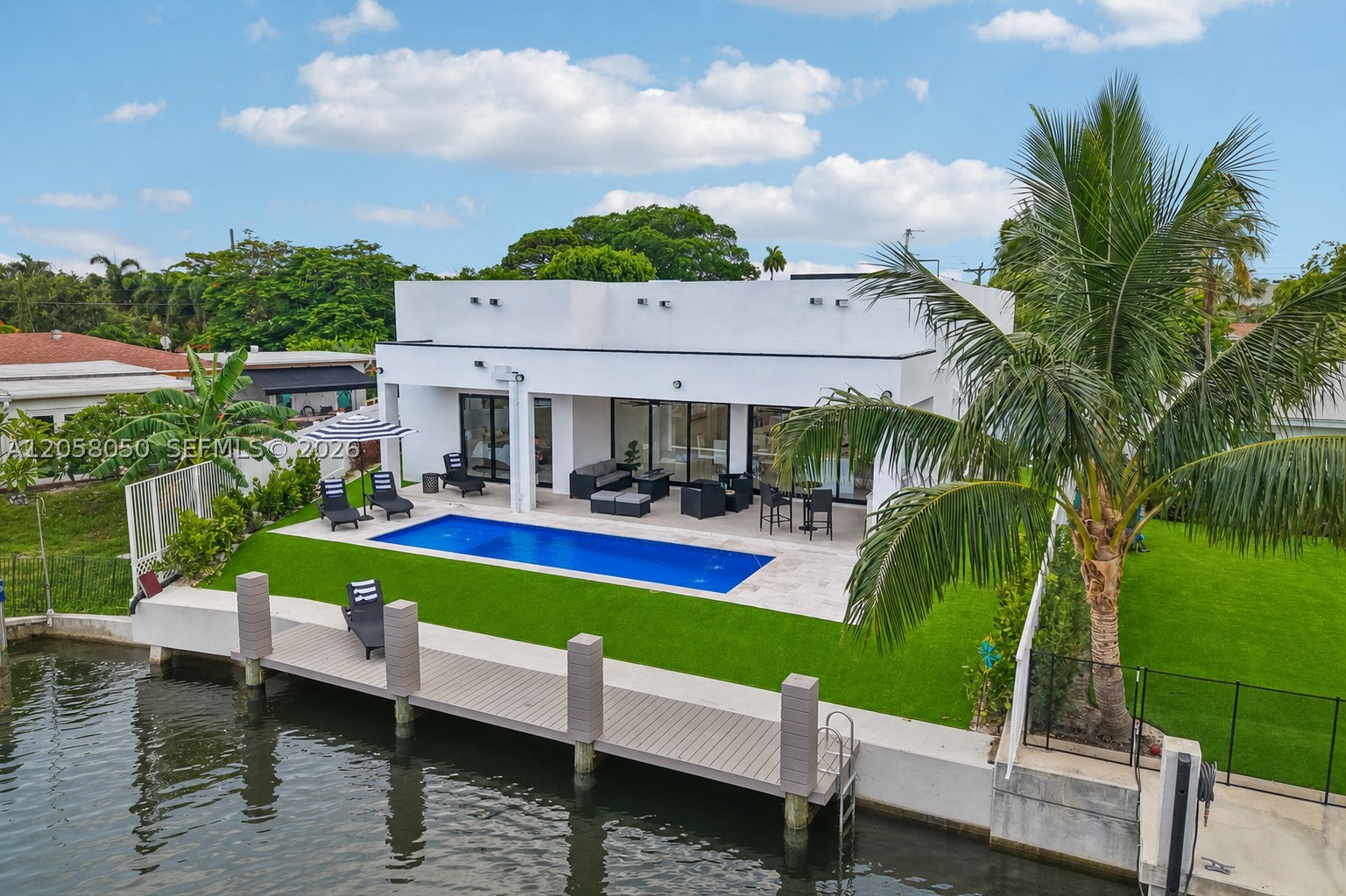 1304 SE 10th Ter, Deerfield Beach FL 33441
