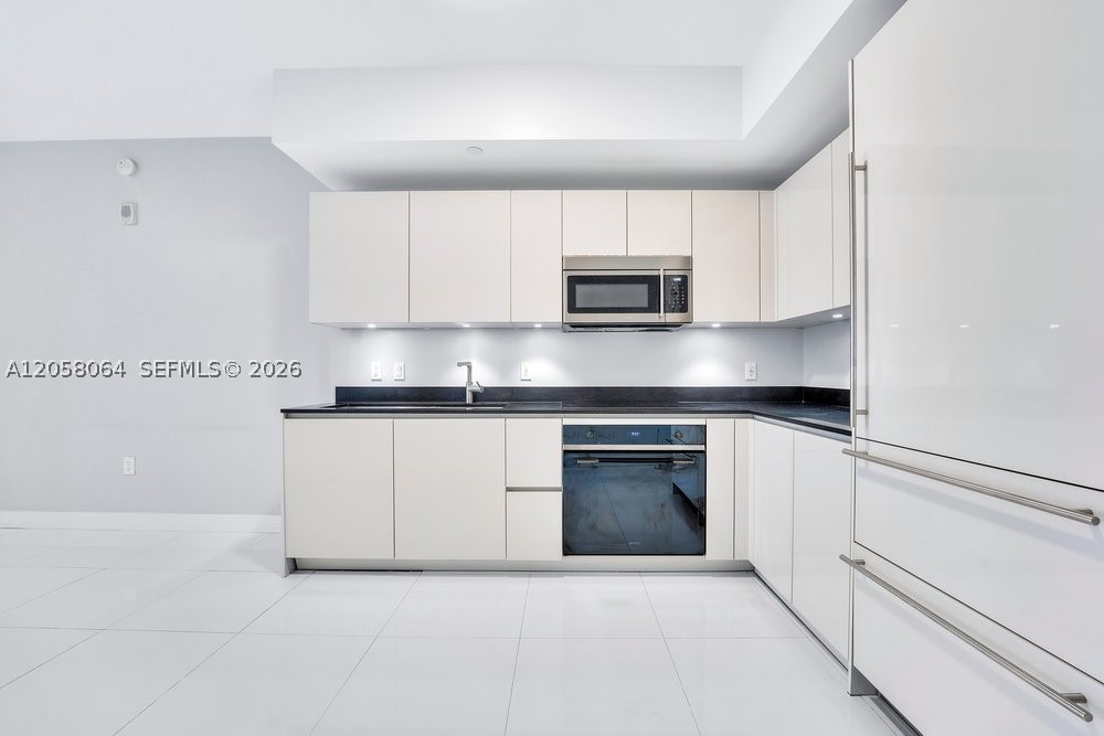 1010 Brickell Ave #1810, Miami FL 33131