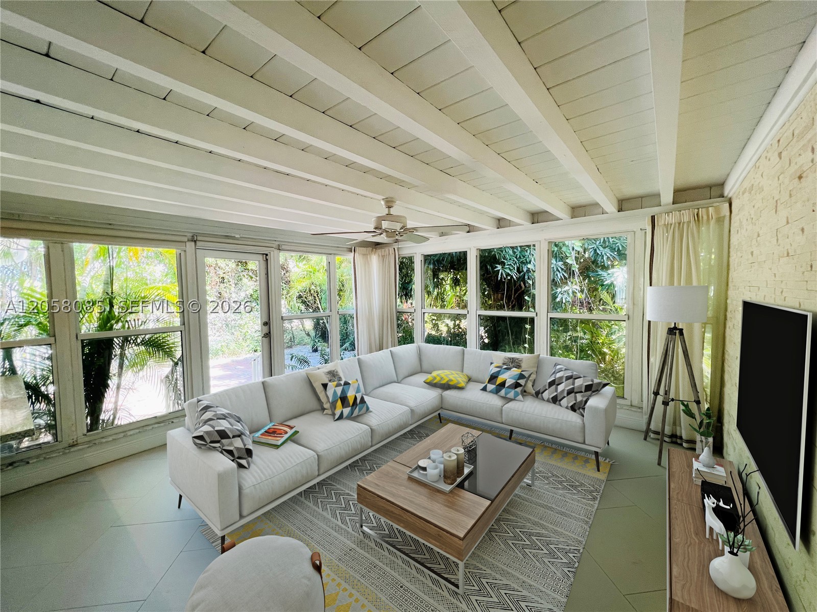 1116 Biarritz Dr, Miami Beach FL 33141