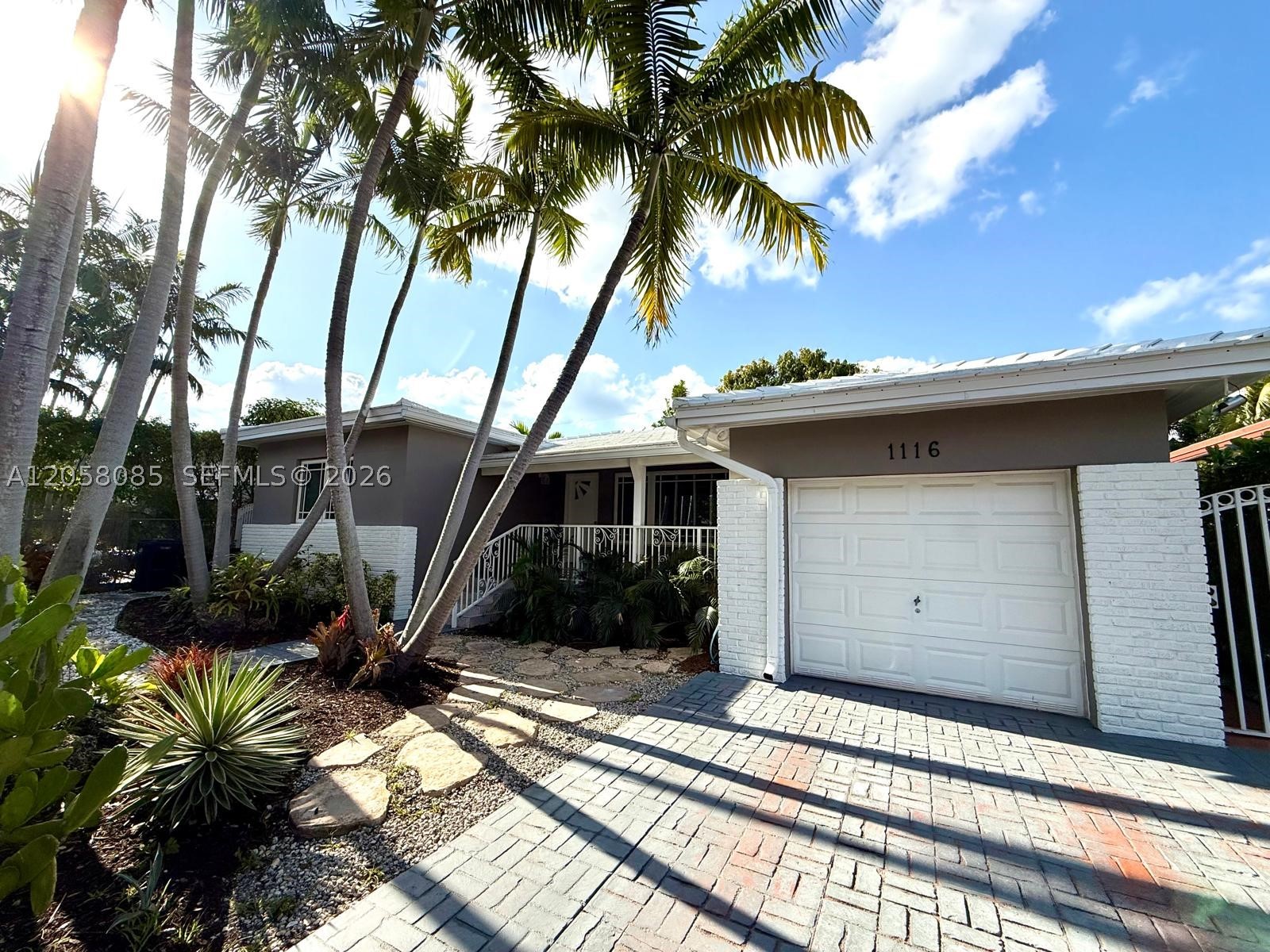 1116 Biarritz Dr, Miami Beach FL 33141