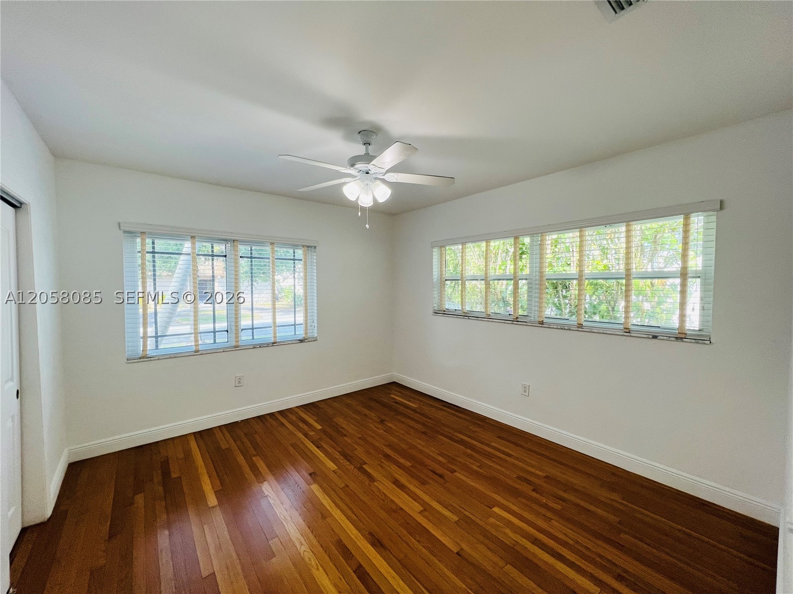 1116 Biarritz Dr, Miami Beach FL 33141