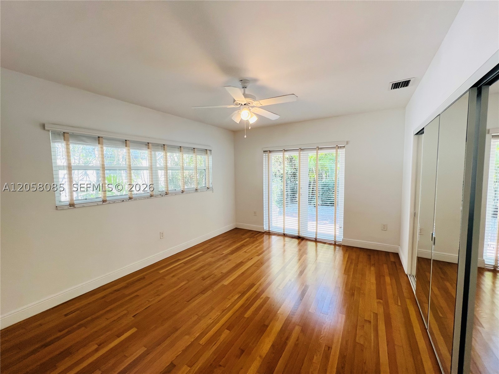 1116 Biarritz Dr, Miami Beach FL 33141