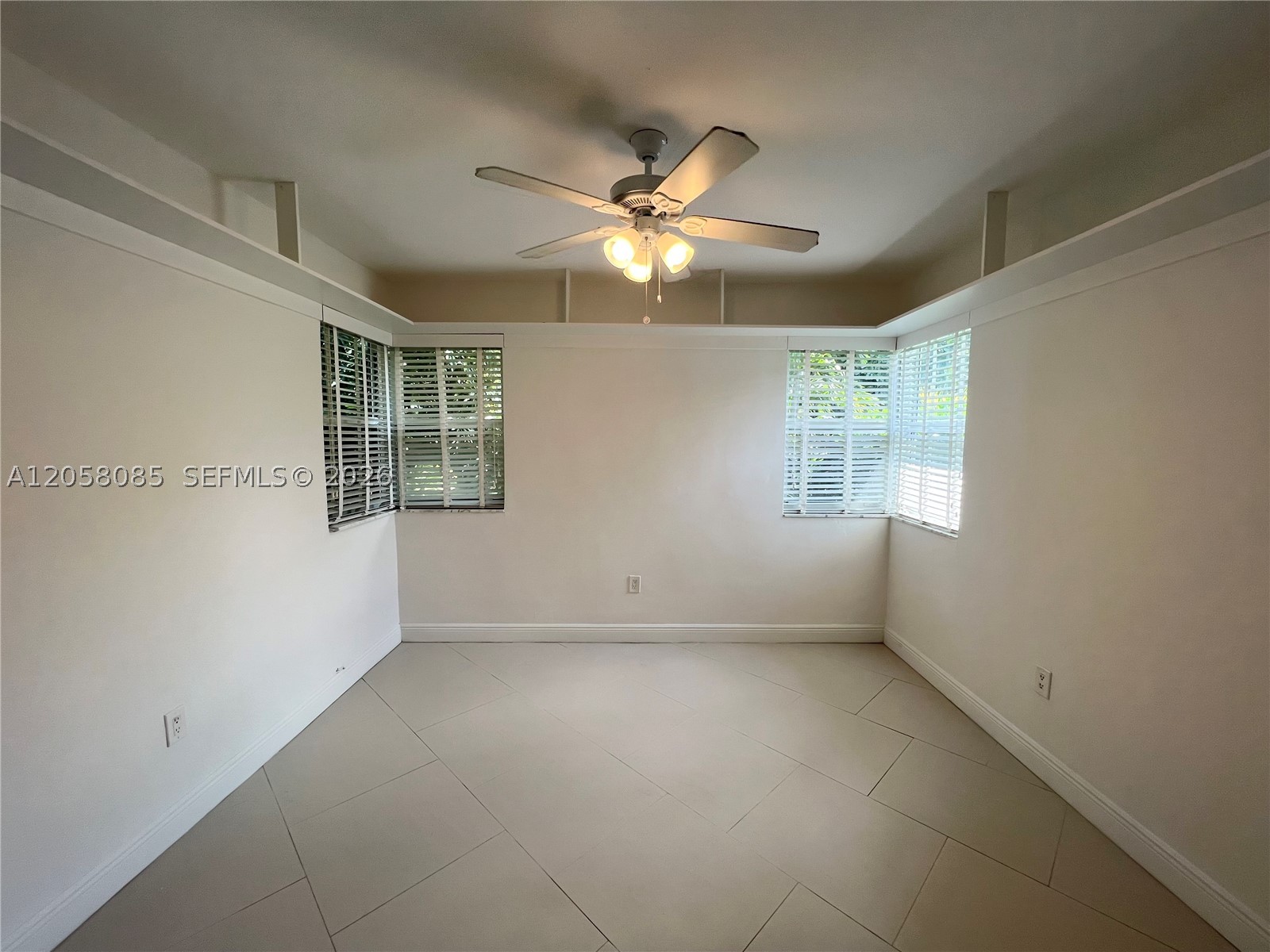 1116 Biarritz Dr, Miami Beach FL 33141