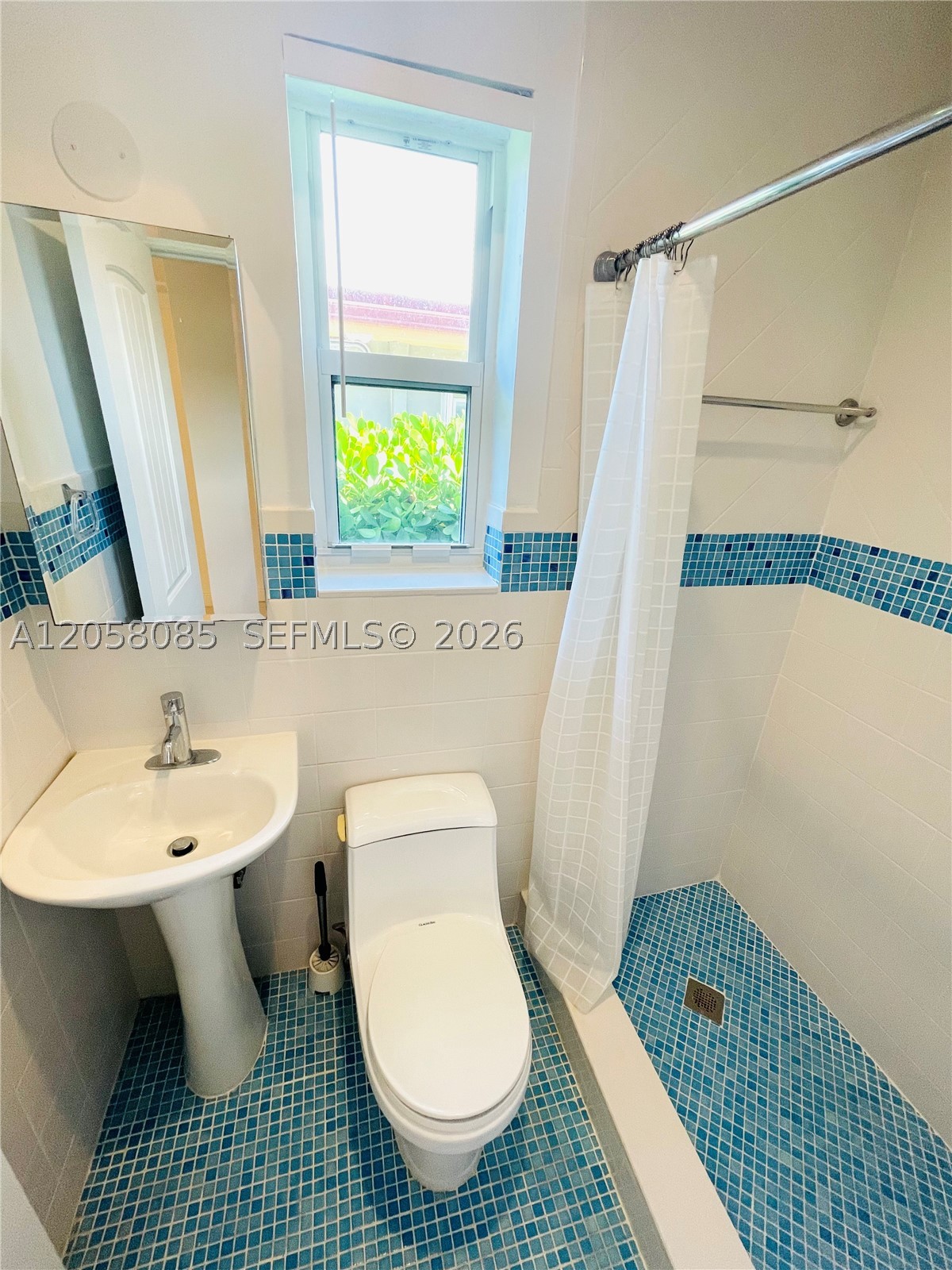 1116 Biarritz Dr, Miami Beach FL 33141