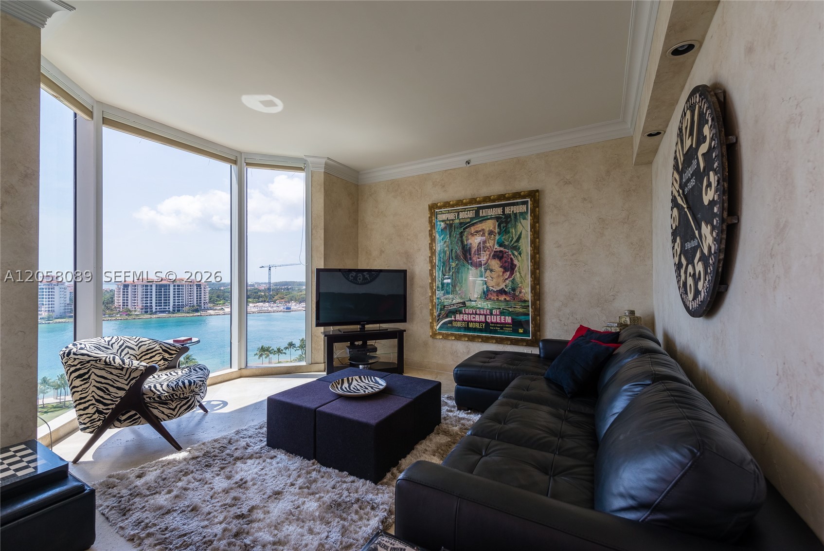 300 S Pointe Dr #1504, Miami Beach FL 33139