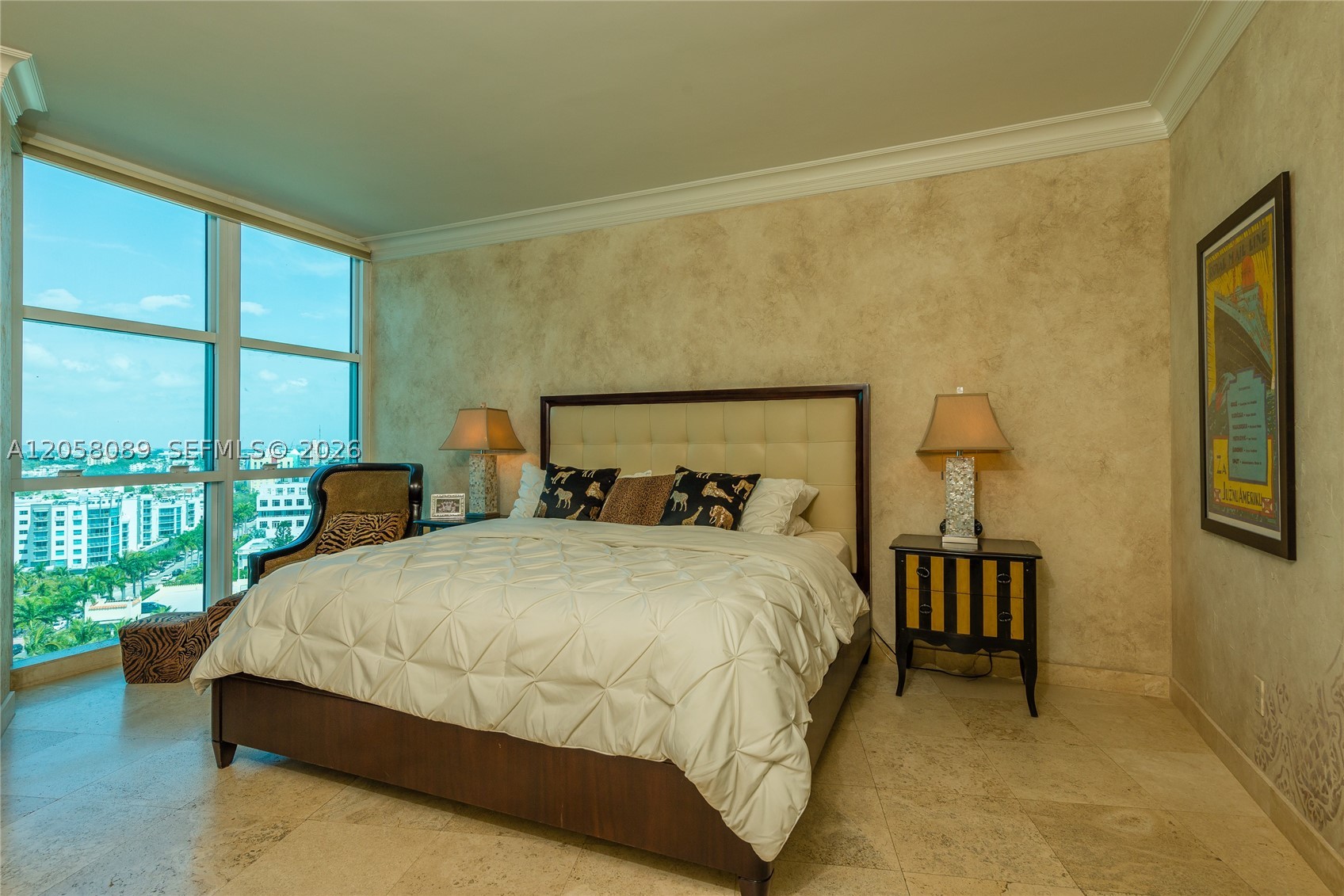 300 S Pointe Dr #1504, Miami Beach FL 33139