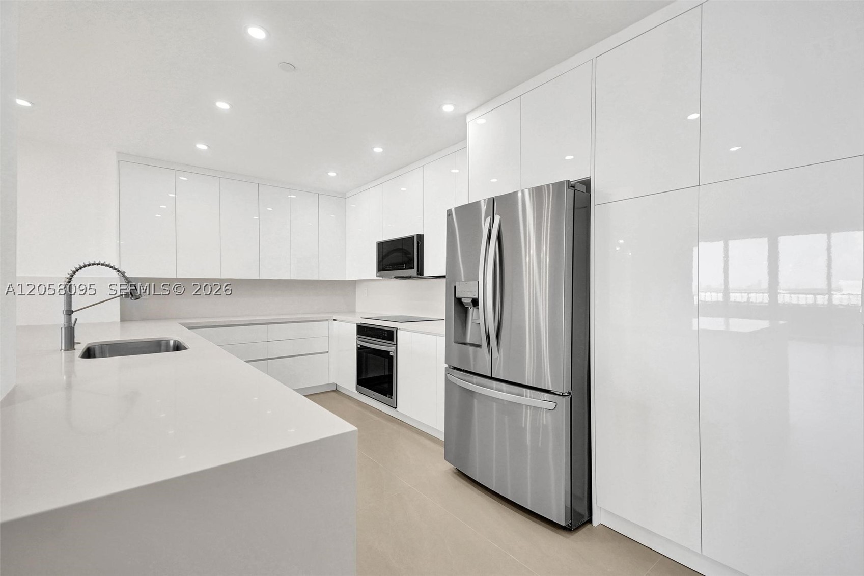 251 Crandon Blvd #1233, Key Biscayne FL 33149