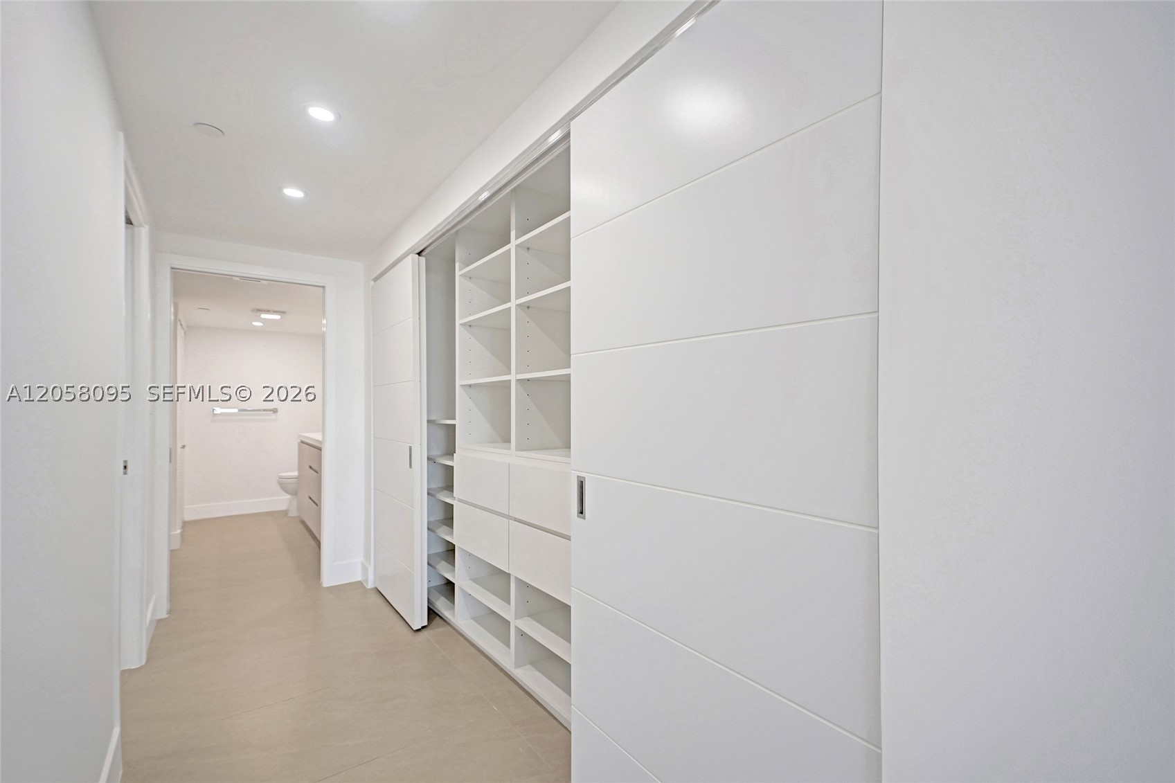 251 Crandon Blvd #1233, Key Biscayne FL 33149
