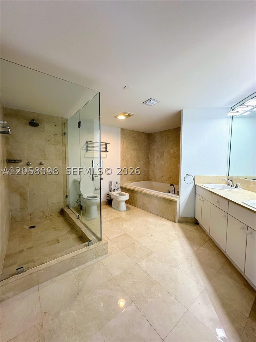 8855 Collins Ave #8A, Surfside FL 33154