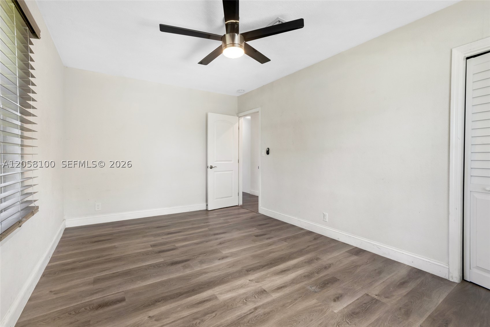 3405 Robbins Rd, Pompano Beach FL 33062