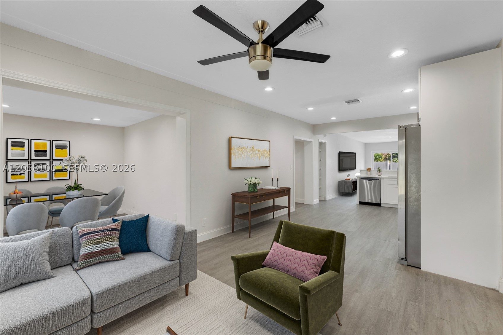 3405 Robbins Rd, Pompano Beach FL 33062
