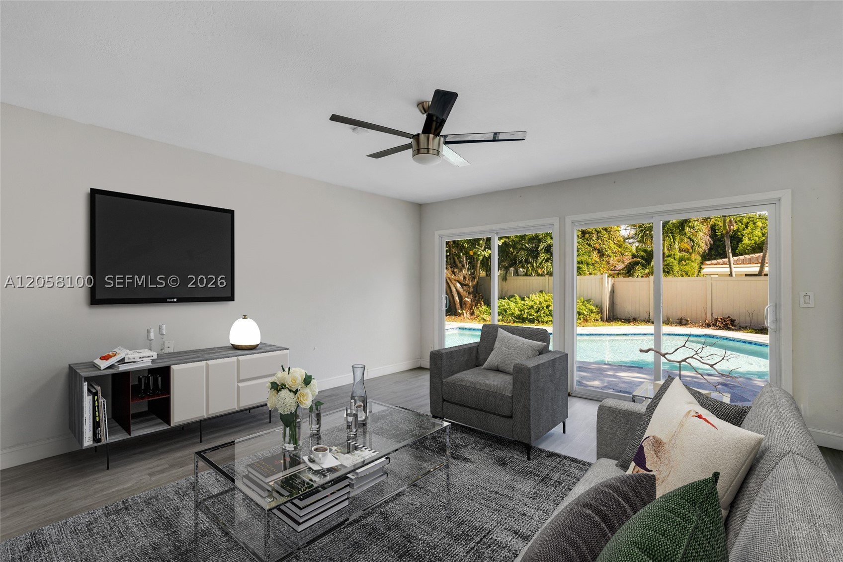 3405 Robbins Rd, Pompano Beach FL 33062