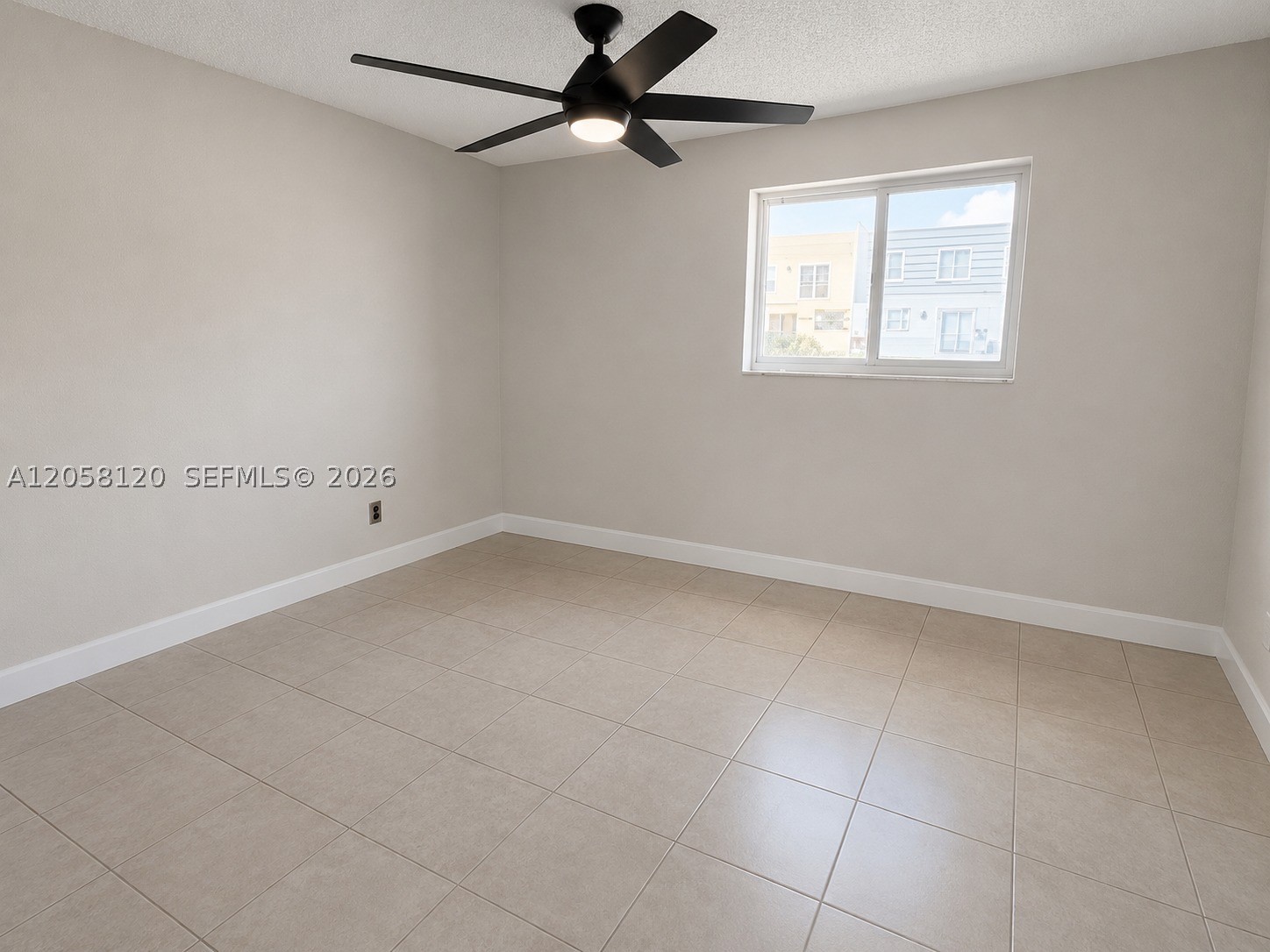 932 W 80th Pl #0, Hialeah FL 33014