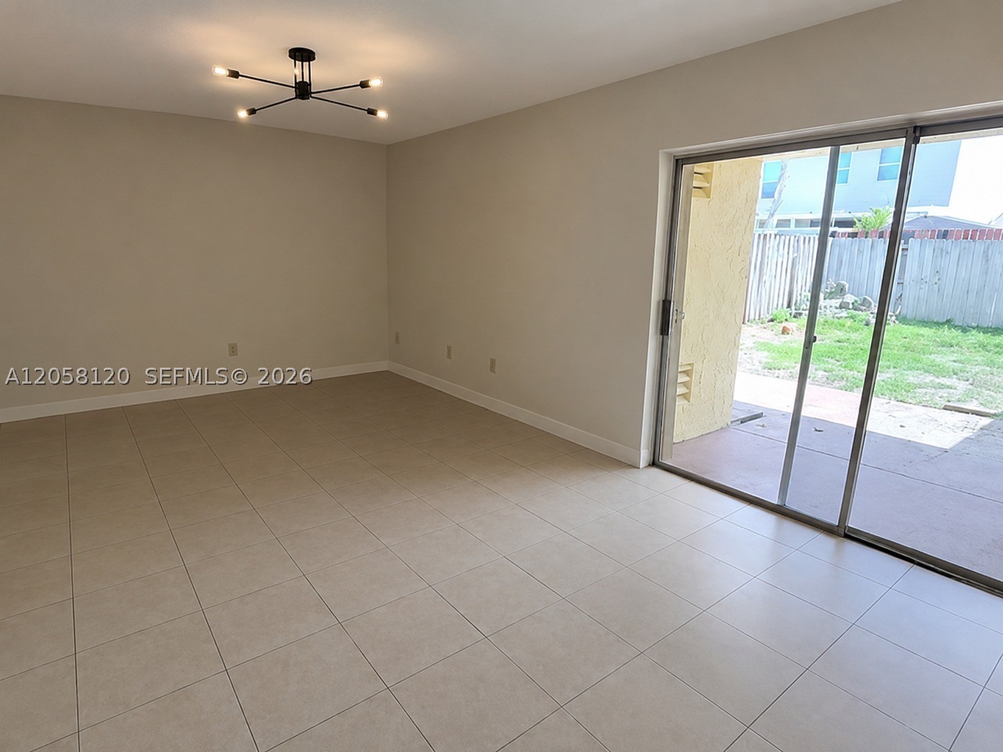 932 W 80th Pl #0, Hialeah FL 33014