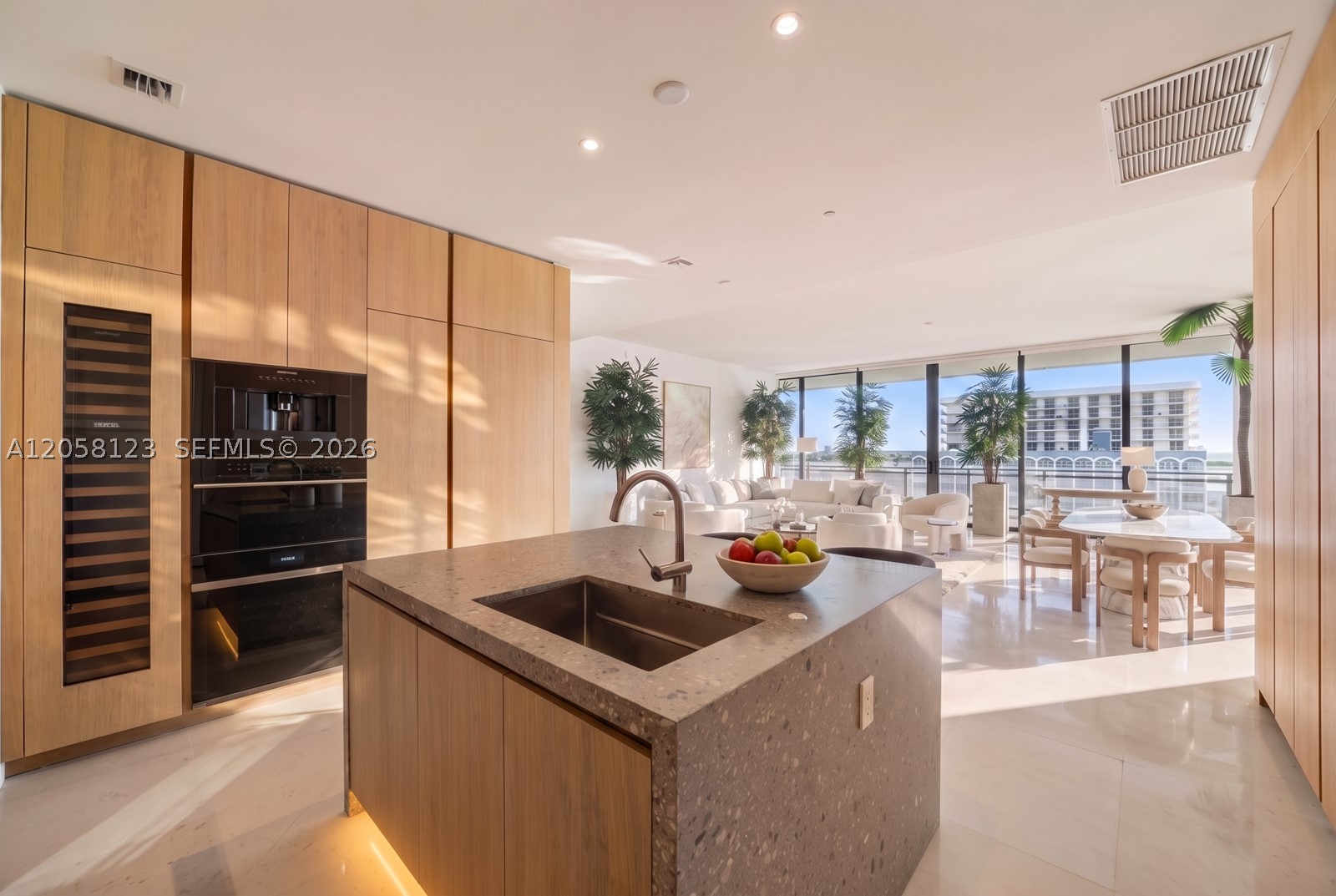 8701 Collins Ave #701, Miami Beach FL 33154