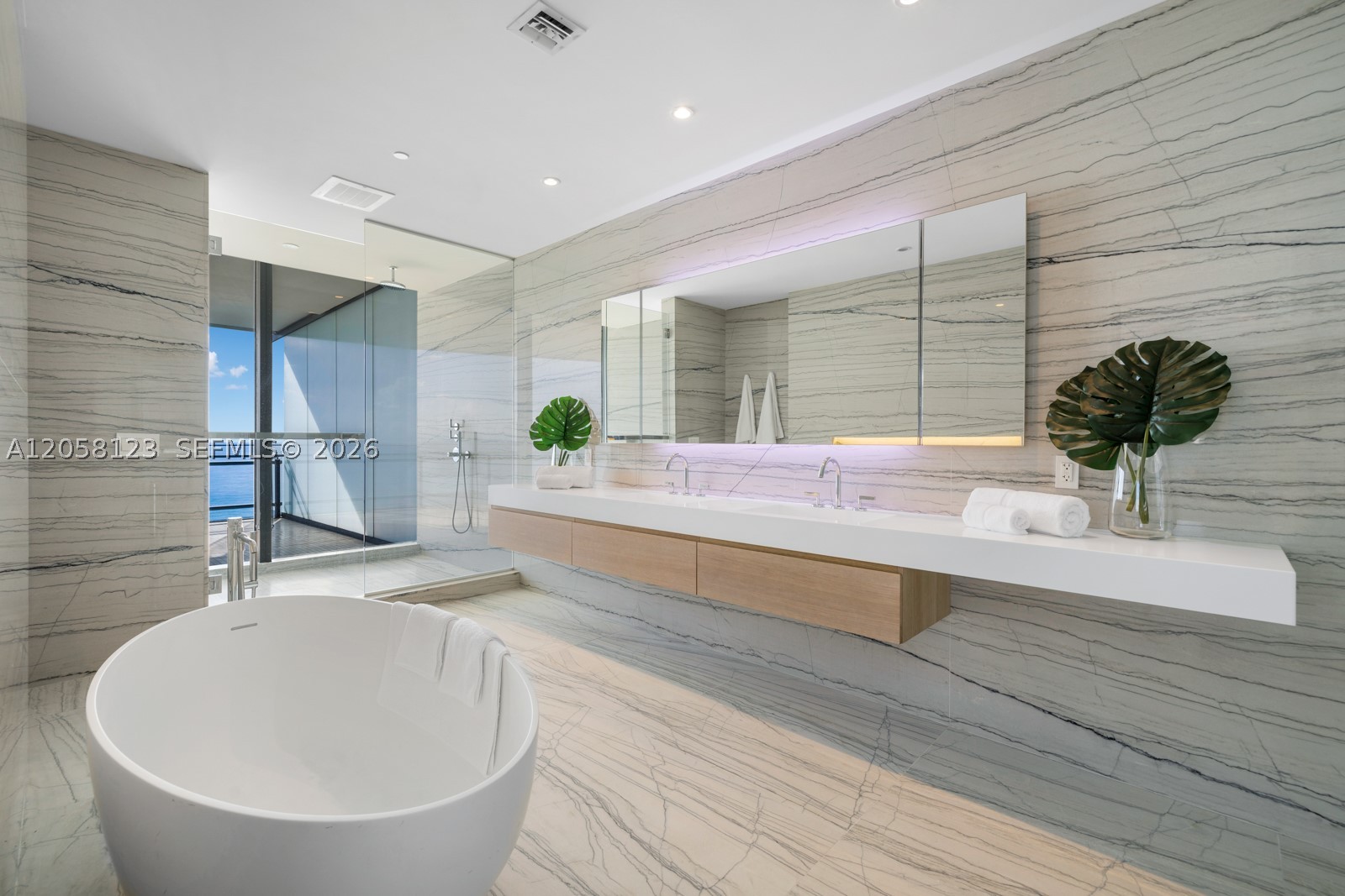 8701 Collins Ave #701, Miami Beach FL 33154
