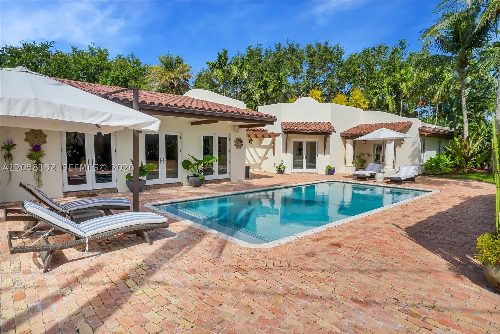 7400 SW 81st Ave, Miami FL 33143