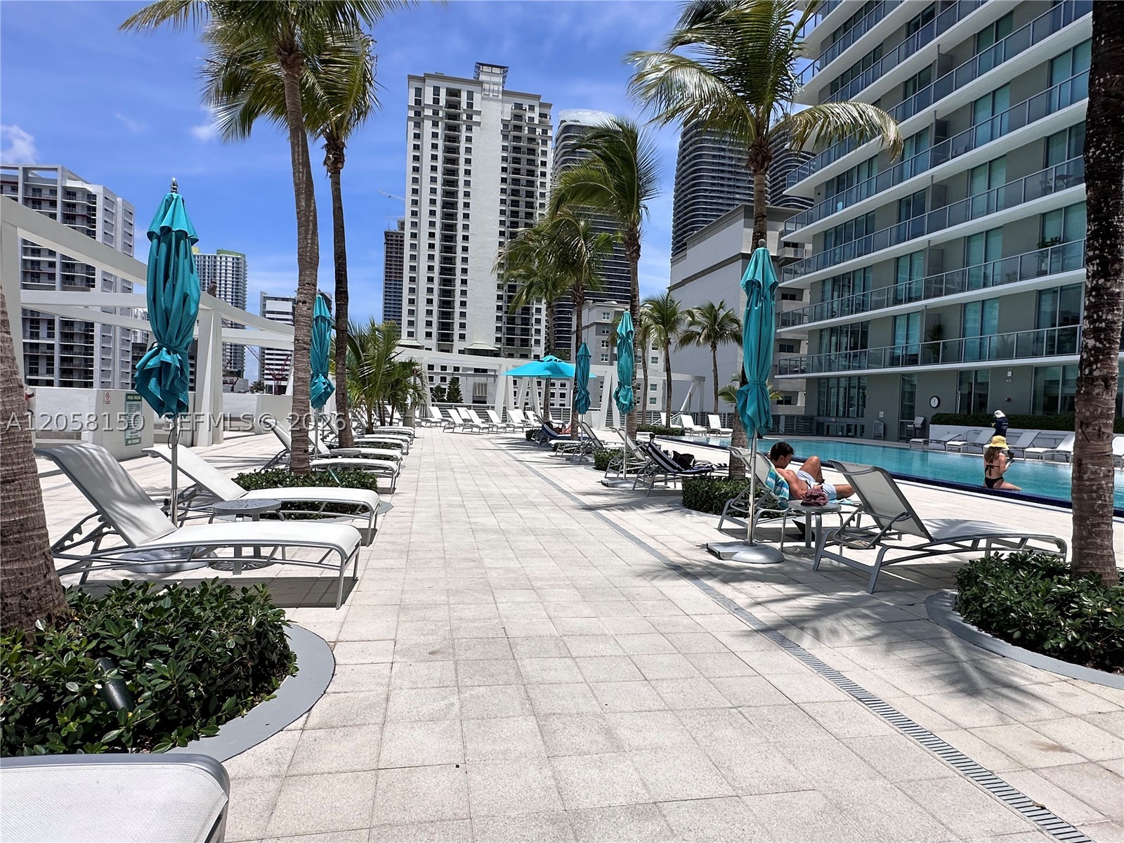 1111 SW 1st Ave #1525-N, Miami FL 33130