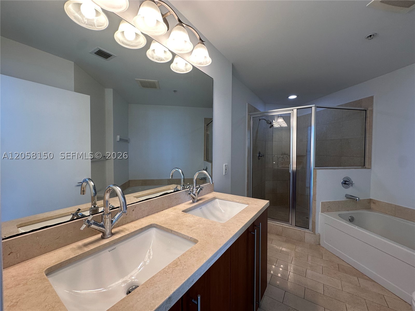 1111 SW 1st Ave #1525-N, Miami FL 33130