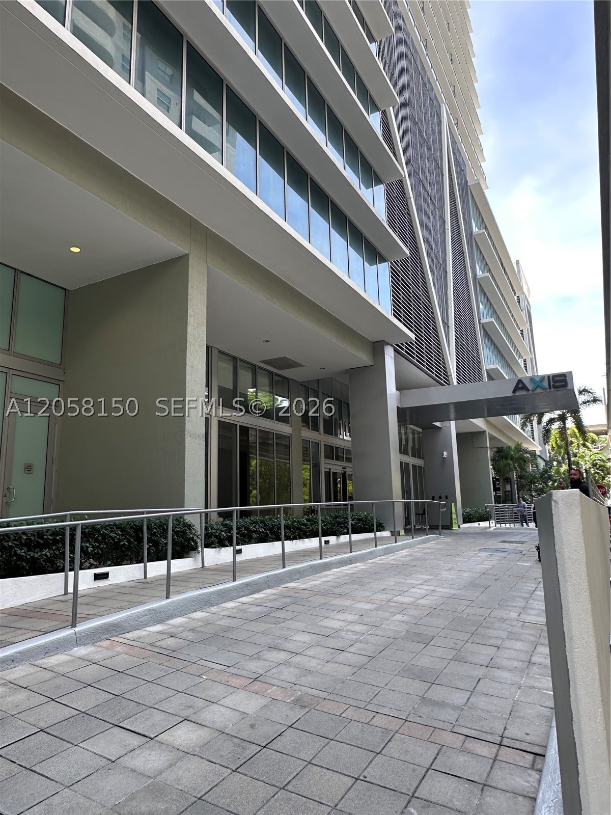 1111 SW 1st Ave #1525-N, Miami FL 33130