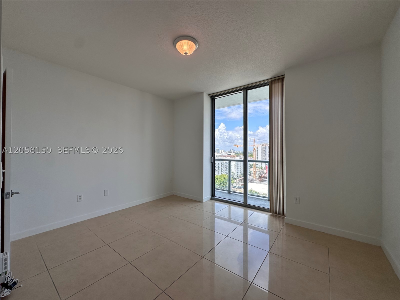 1111 SW 1st Ave #1525-N, Miami FL 33130