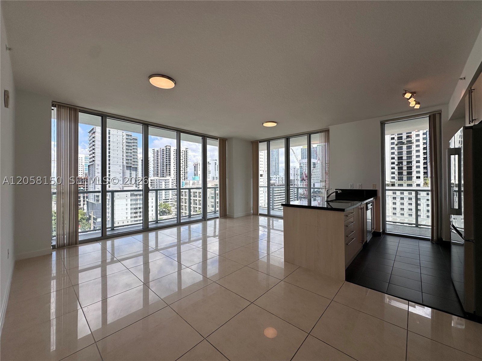 1111 SW 1st Ave #1525-N, Miami FL 33130