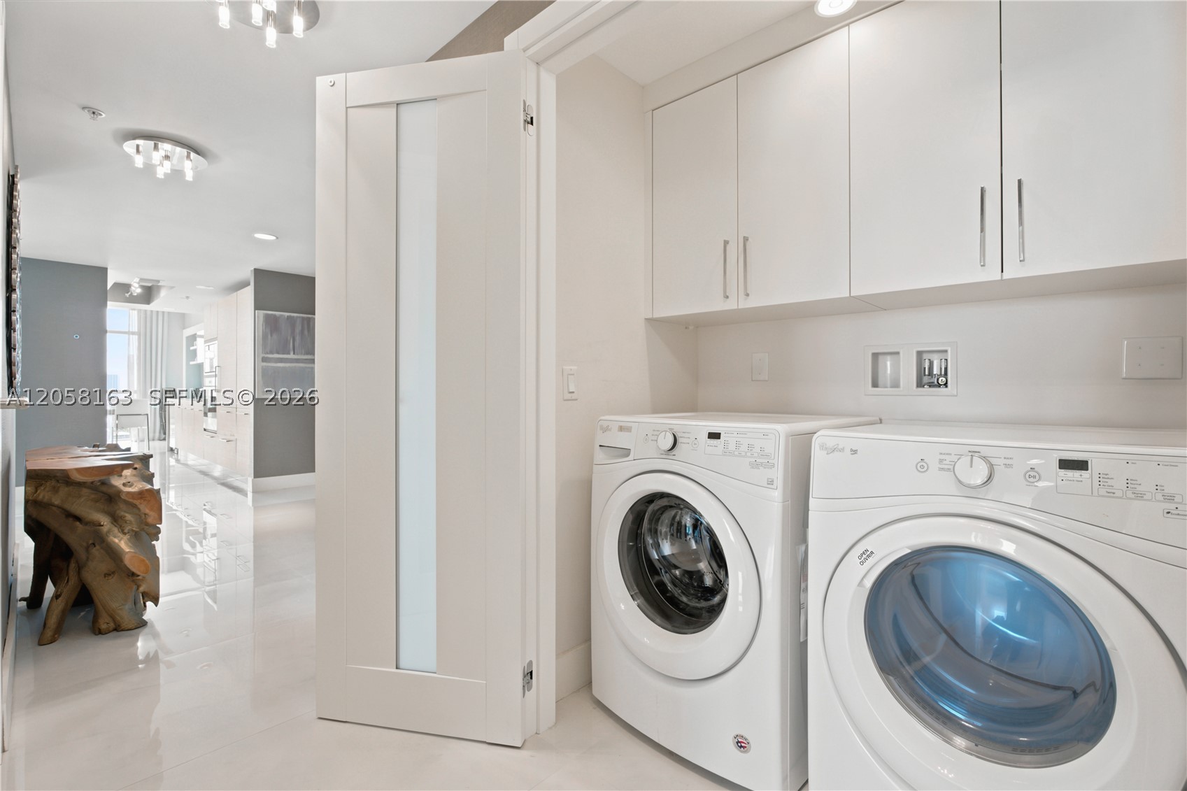 17301 Biscayne Blvd #2010, North Miami Beach FL 33160