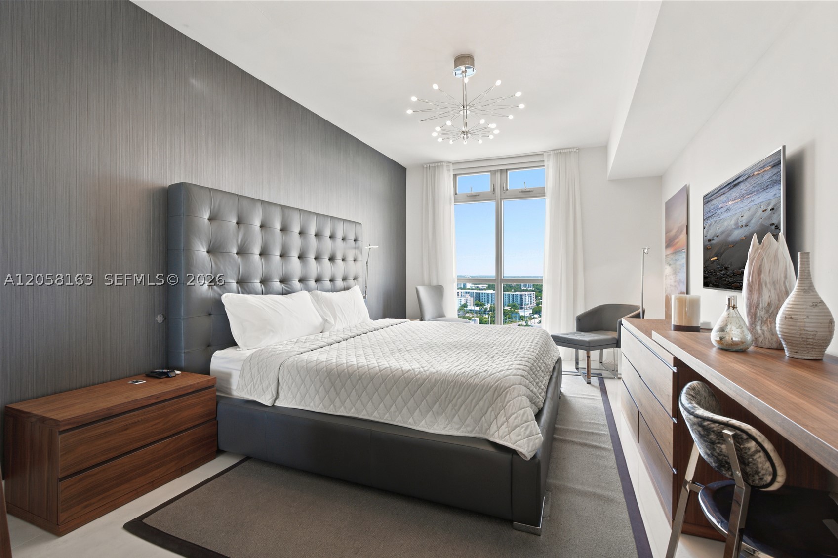 17301 Biscayne Blvd #2010, North Miami Beach FL 33160