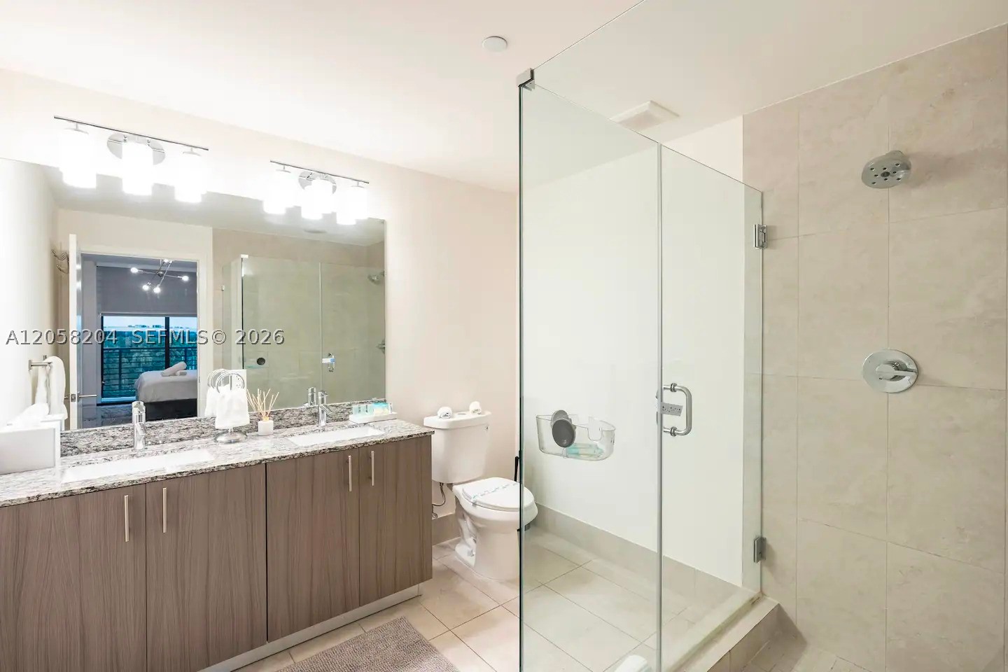 5350 NW 84th Ave #403, Doral FL 33166