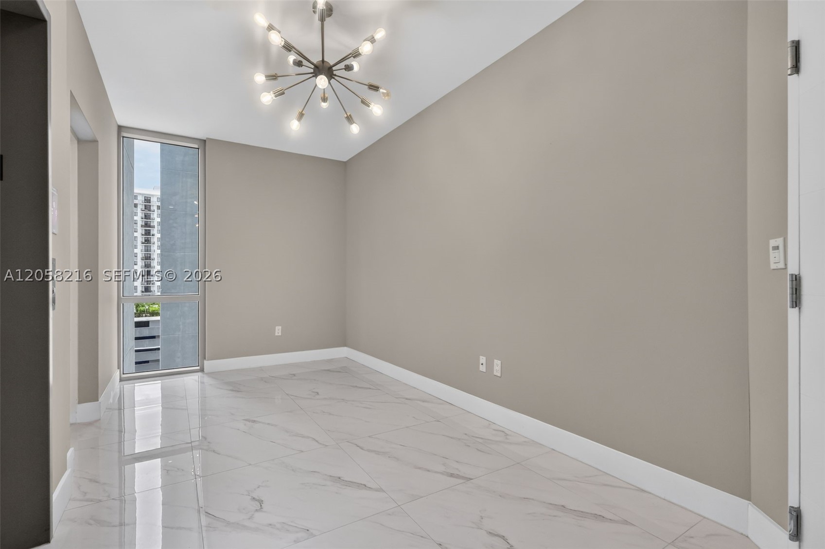 16385 Biscayne Blvd #1215, North Miami Beach FL 33160