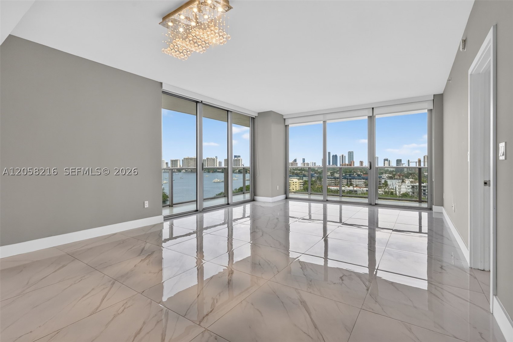 16385 Biscayne Blvd #1215, North Miami Beach FL 33160