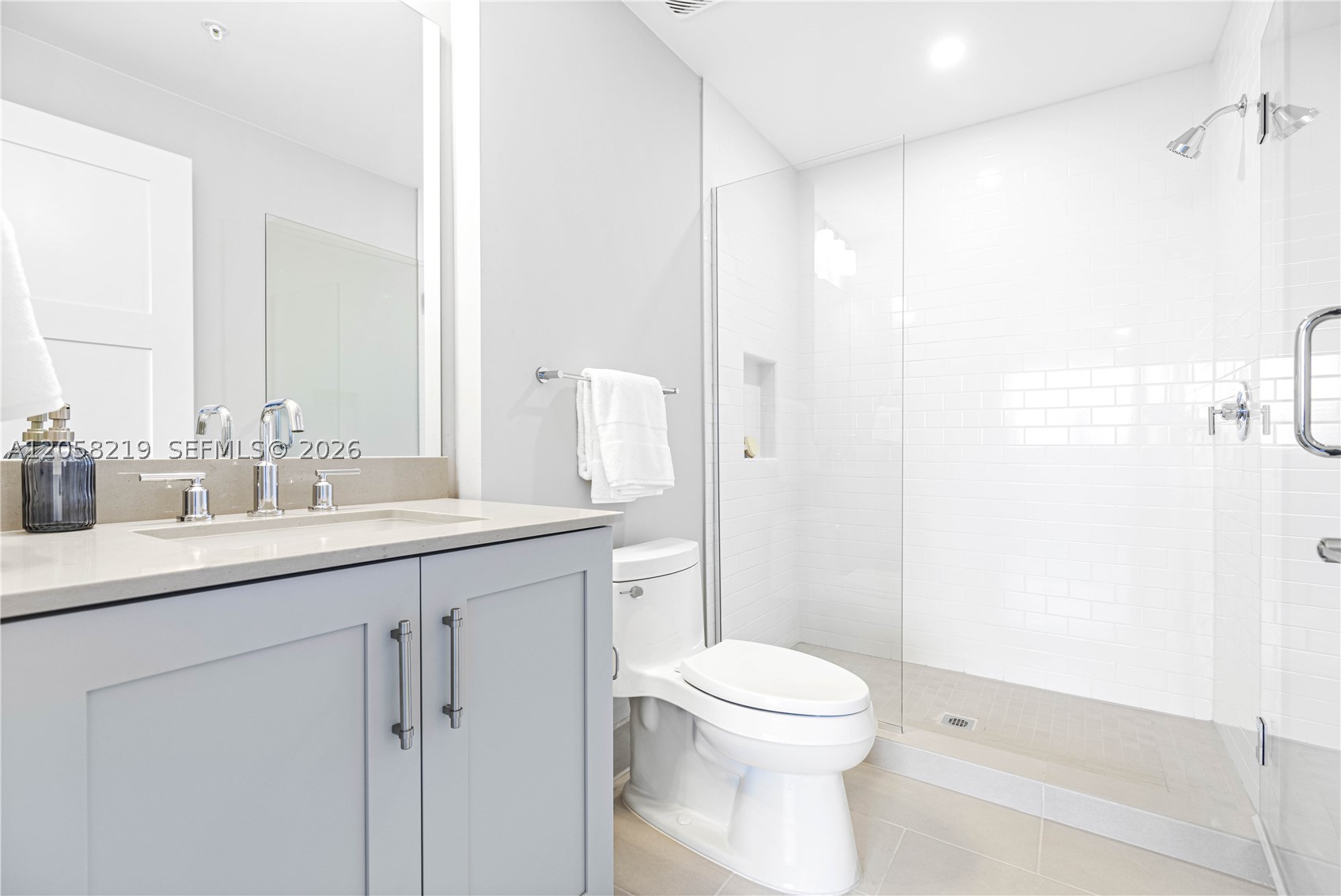 3335 Thomas Ave #103, Miami FL 33133
