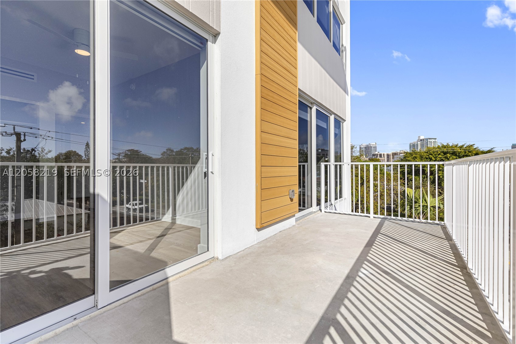 3335 Thomas Ave #103, Miami FL 33133