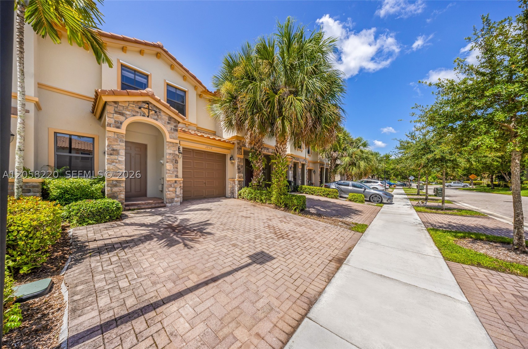 3952 Devenshire Ct #3952, Coconut Creek FL 33073