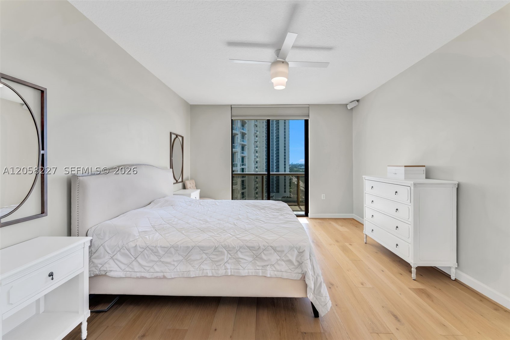 16275 Collins Ave #1604, Sunny Isles Beach FL 33160