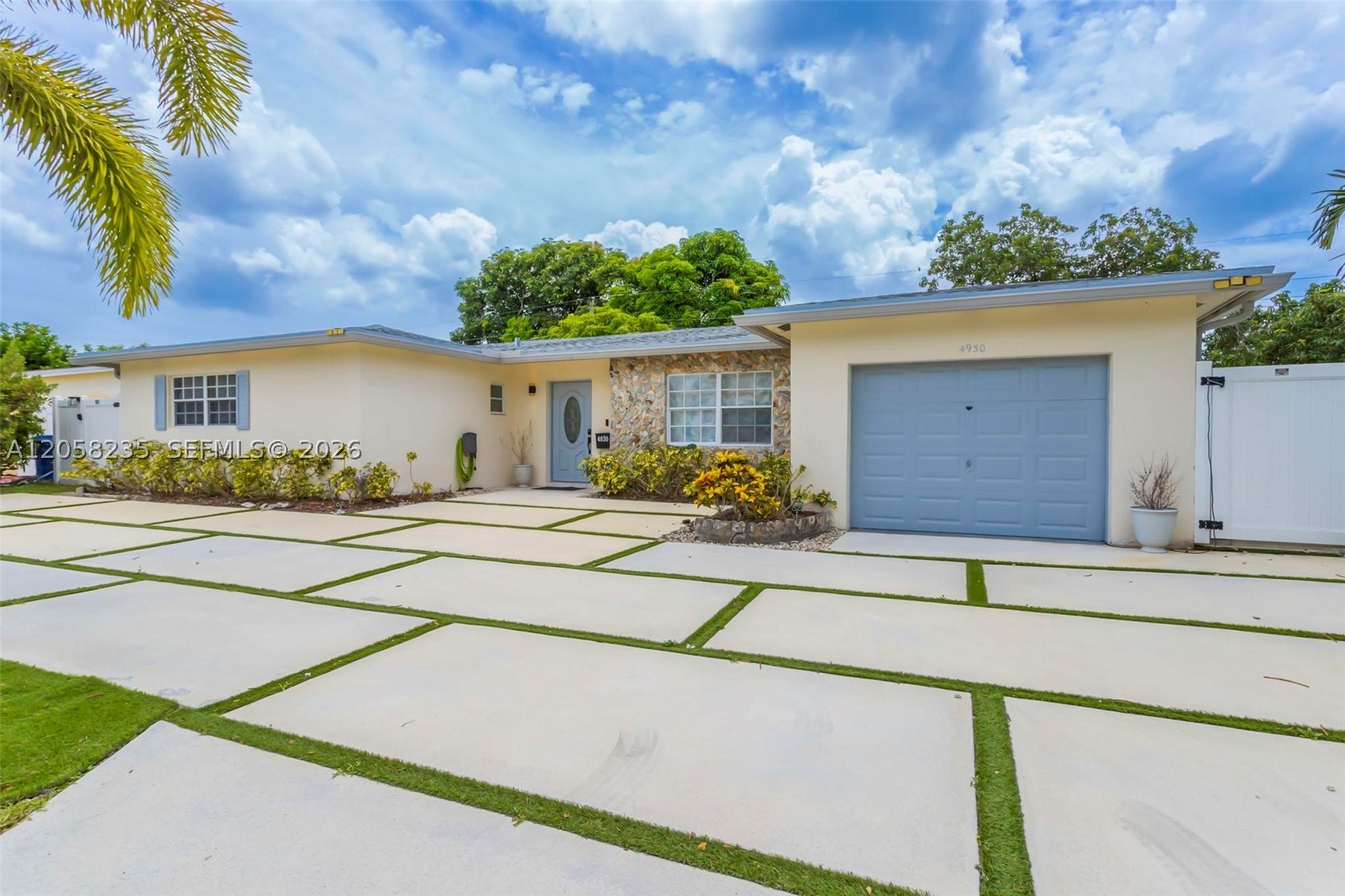 4930 NW 17th St #0, Lauderhill FL 33313