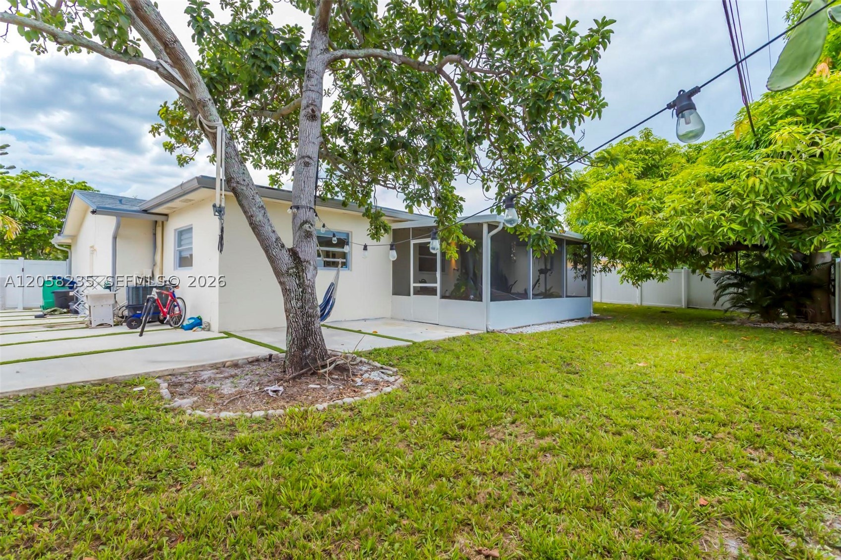 4930 NW 17th St #0, Lauderhill FL 33313