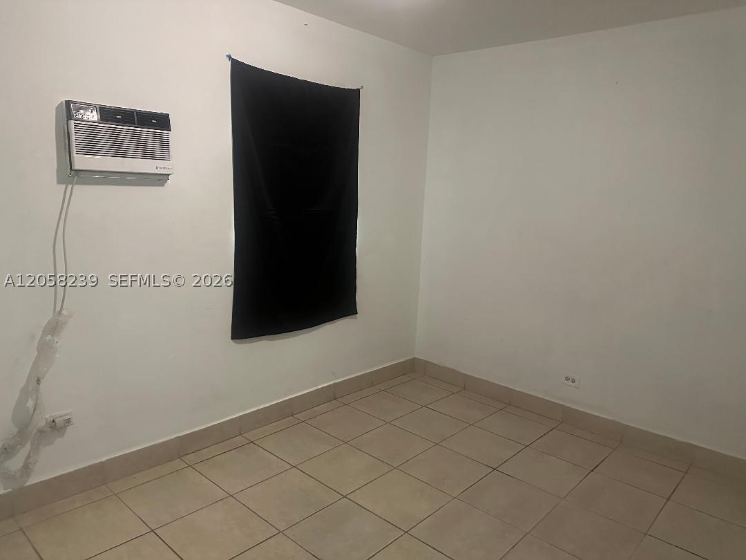 61 NW 24th Ave #RF, Miami FL 33125
