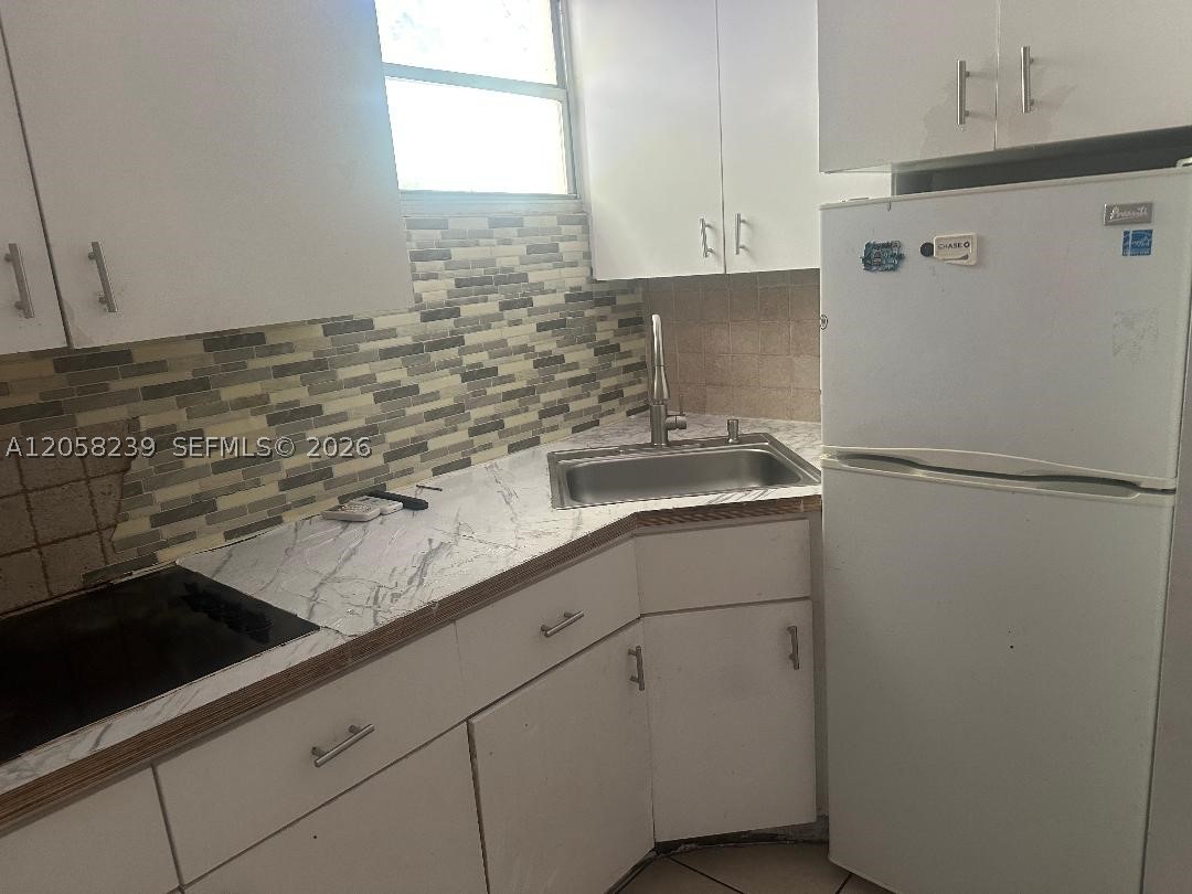 61 NW 24th Ave #RF, Miami FL 33125