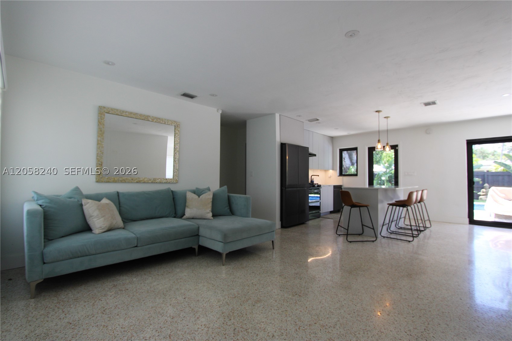 9310 SW 52nd Ter, Miami FL 33165