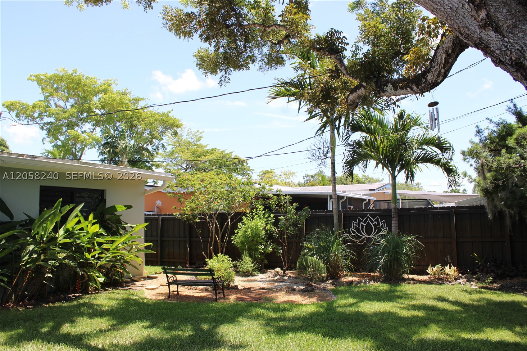 9310 SW 52nd Ter, Miami FL 33165