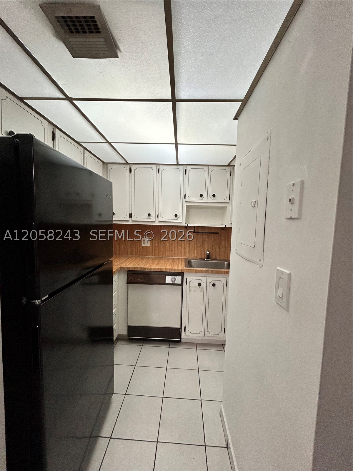 300 NW 42nd Ave #109, Miami FL 33126