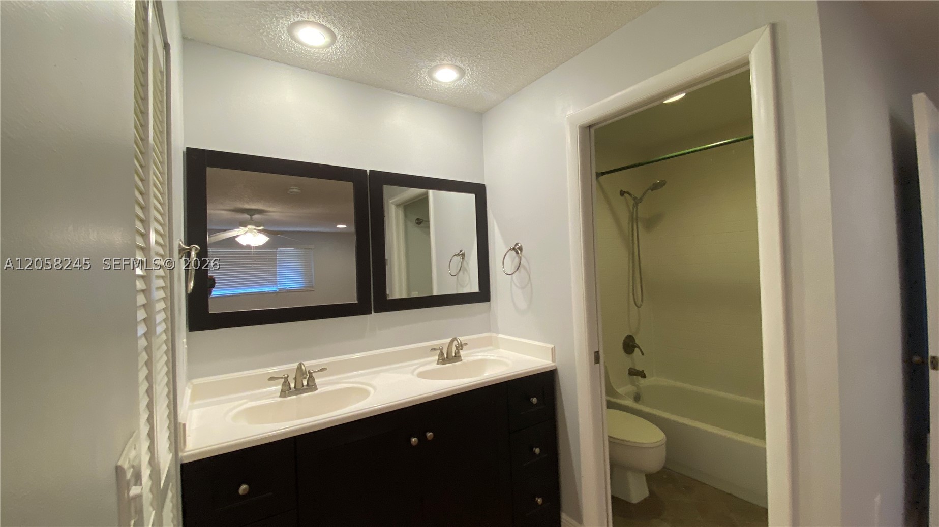 9196 SW 128th Ln #-, Miami FL 33176