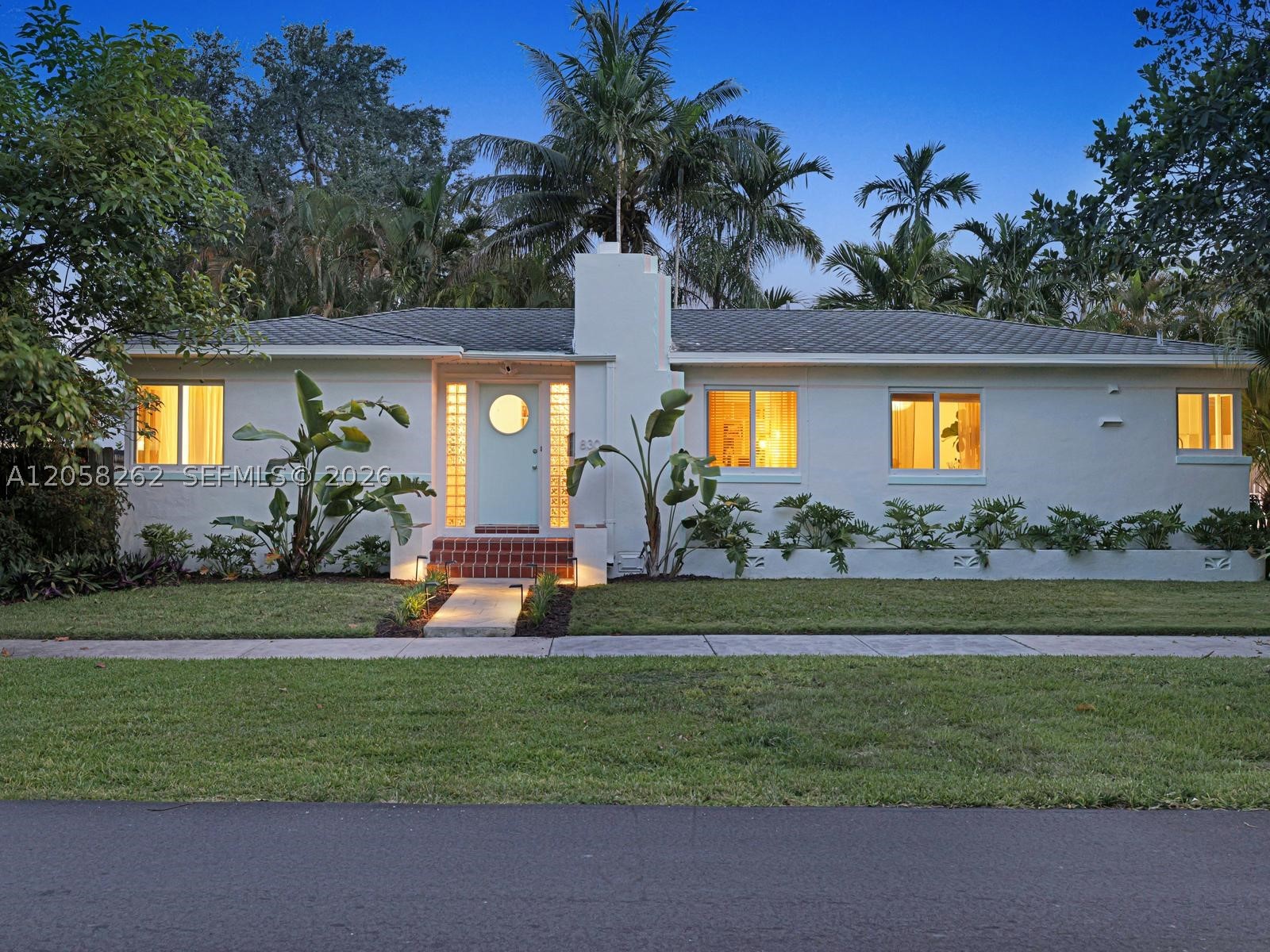 830 NE 83rd St, Miami FL 33138
