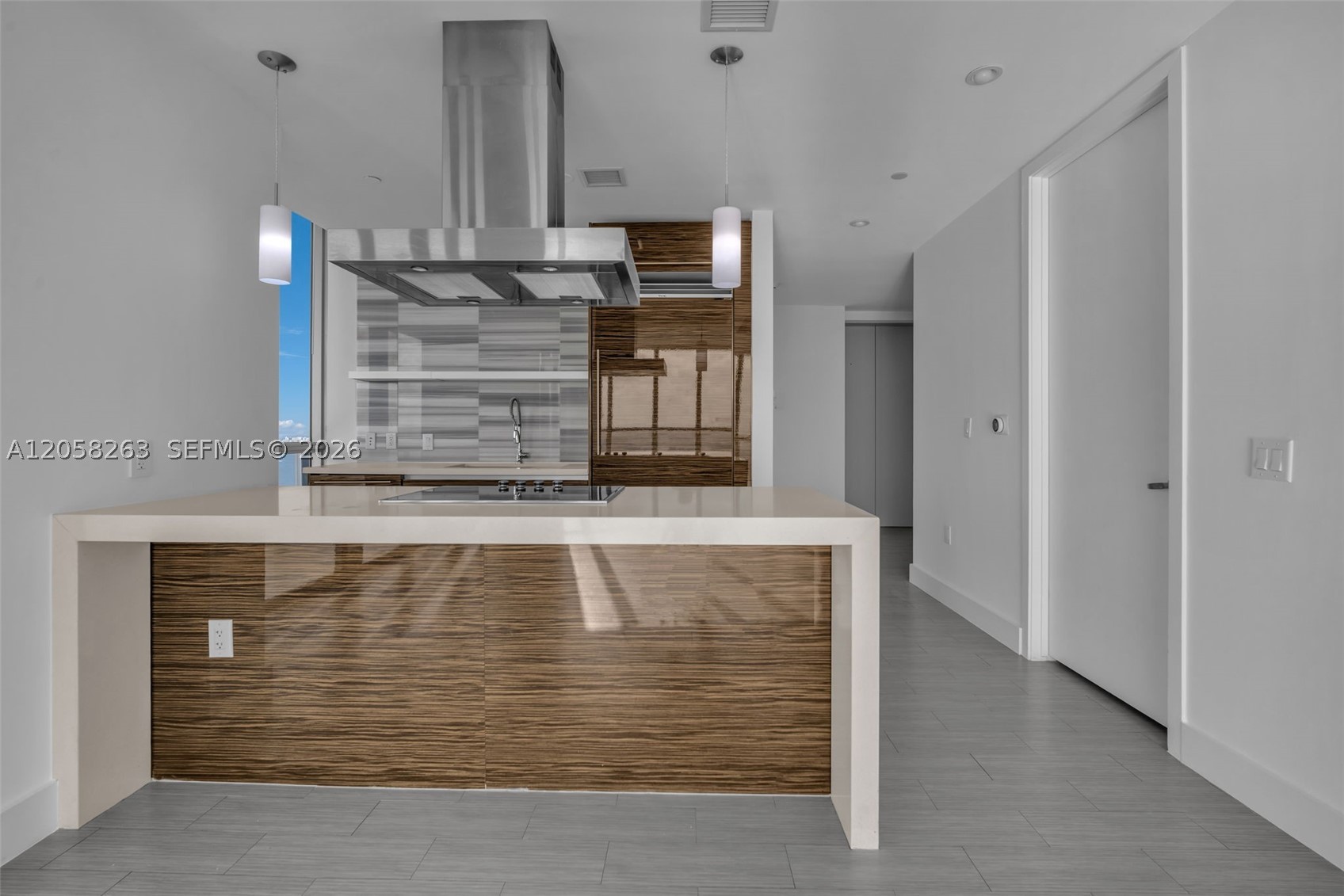 1100 Biscayne Blvd #4308, Miami FL 33132
