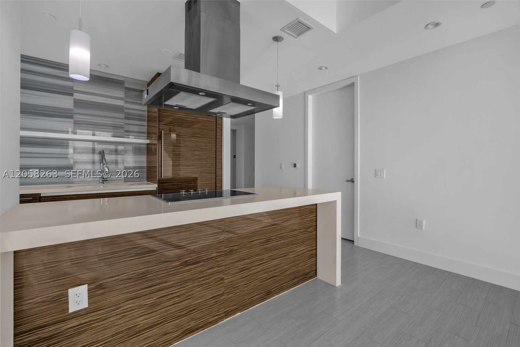 1100 Biscayne Blvd #4308, Miami FL 33132
