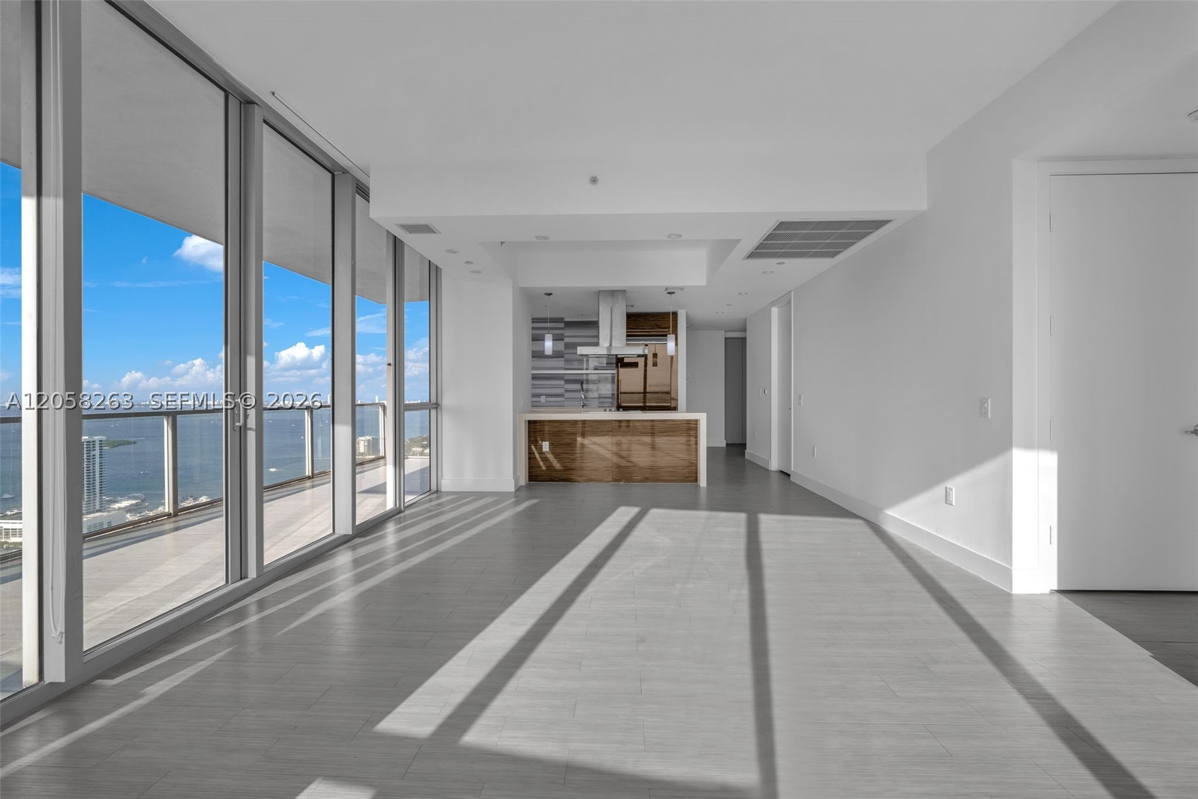 1100 Biscayne Blvd #4308, Miami FL 33132