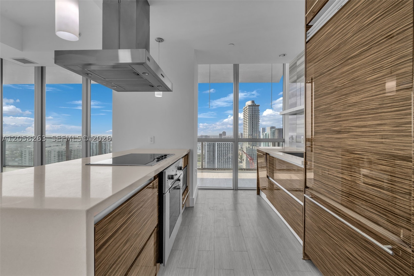 1100 Biscayne Blvd #4308, Miami FL 33132